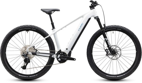 Cube Reaction Hybrid Race 800 snow´n´black